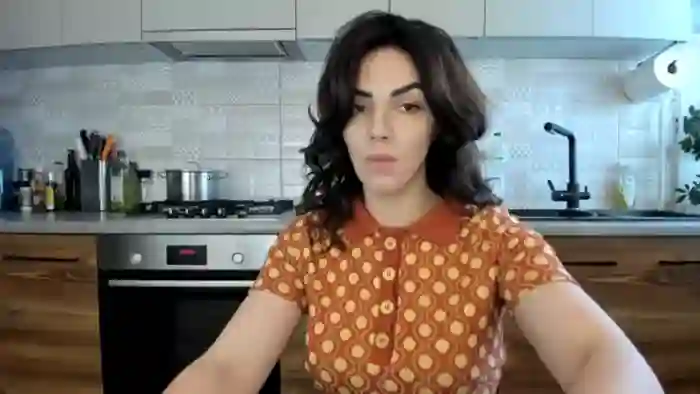 MissNelly_
