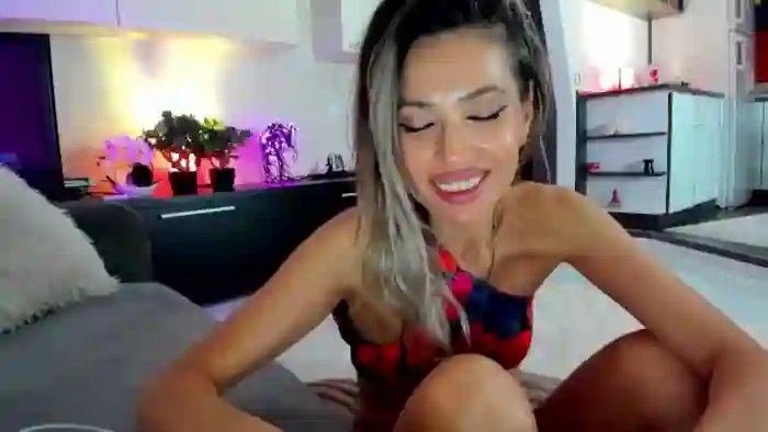 SmileyTinaa