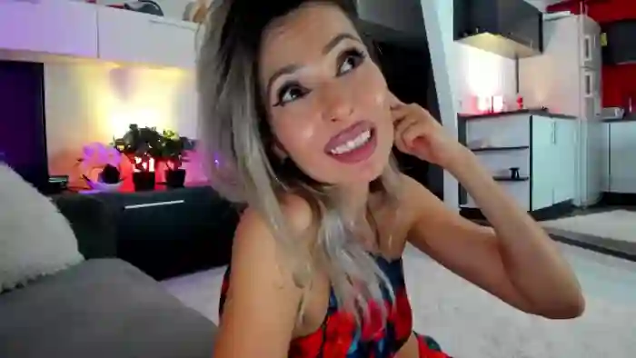 SmileyTinaa