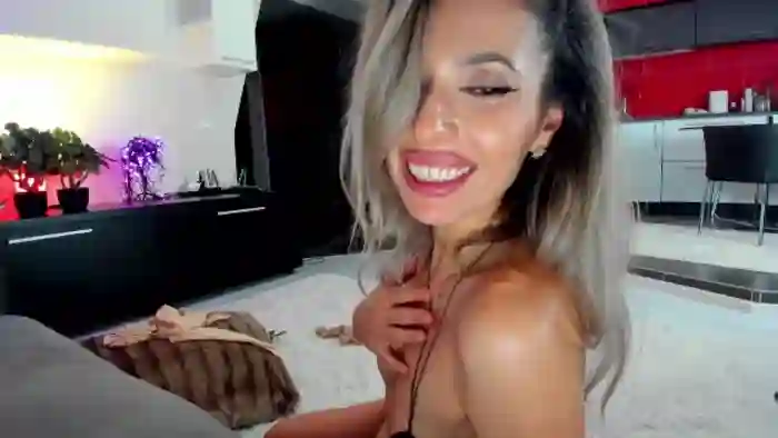 SmileyTinaa