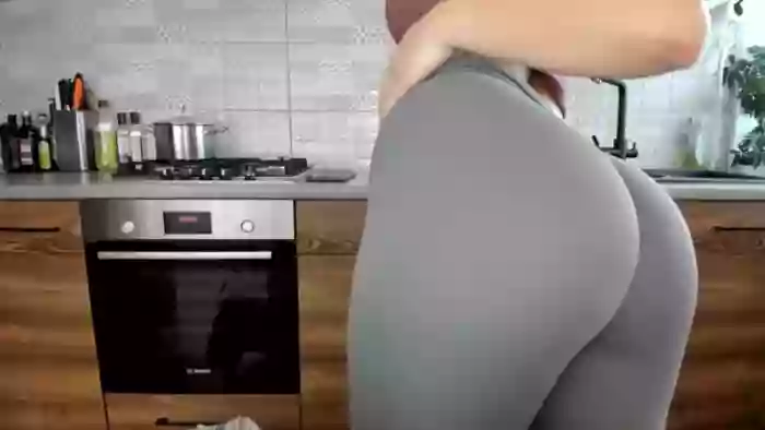 MissNelly_