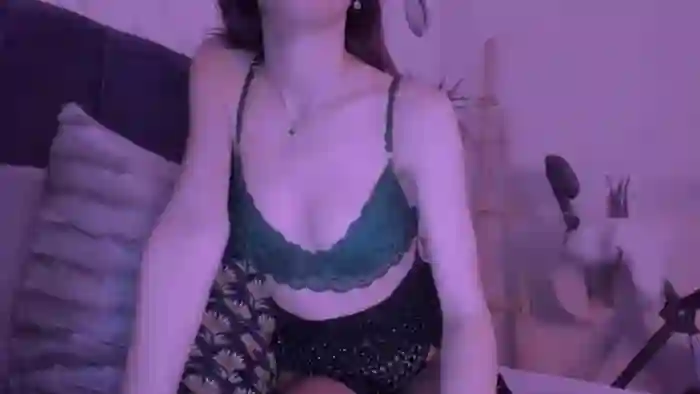 Alluring_