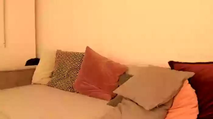 Simi__