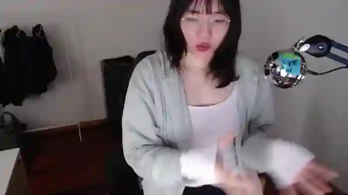 n435899