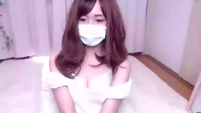 zxRURIxz