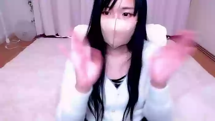 zxRURIxz