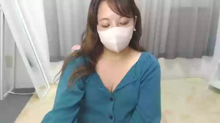 YURI3m