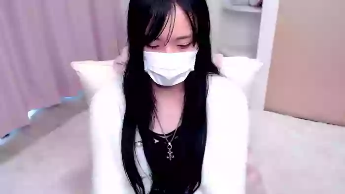 zxRURIxz