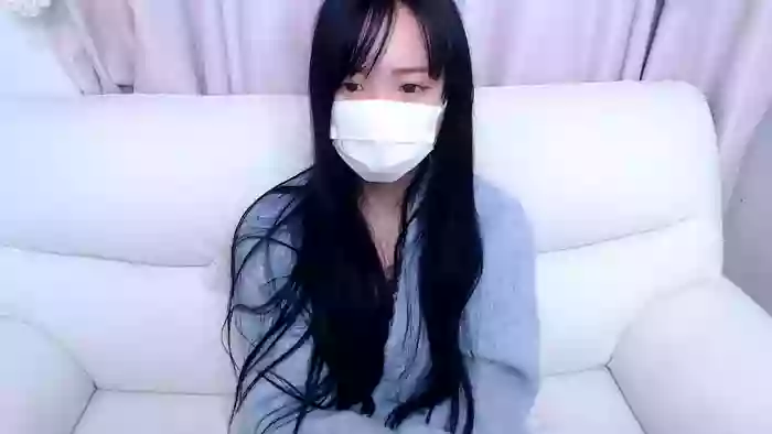 zxRURIxz