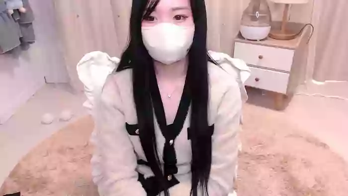 zxRURIxz
