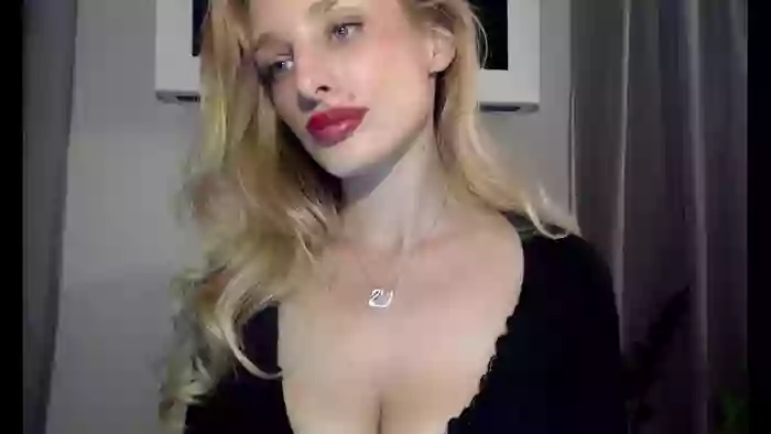 MarilynAlone