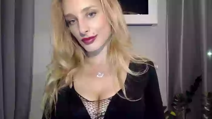 MarilynAlone
