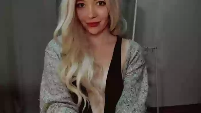 karolinaem_