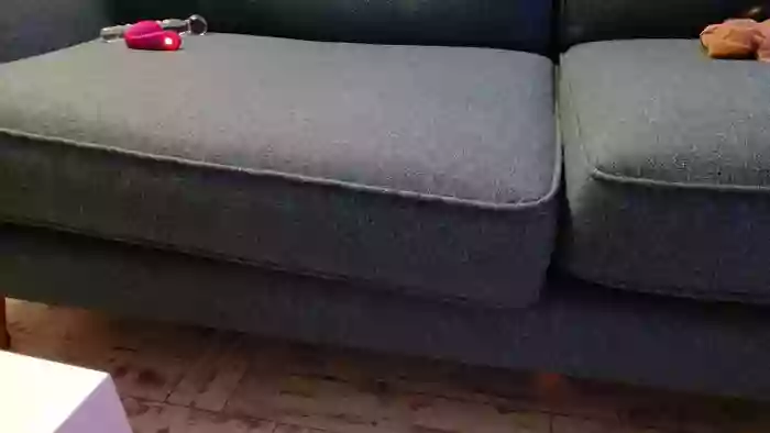Hot_Red_Wife_