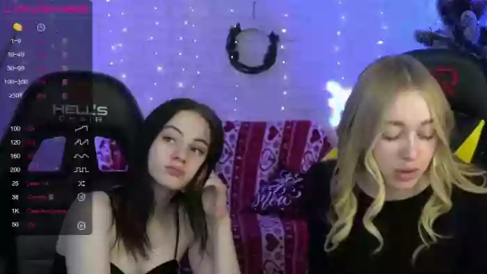 Mia054_