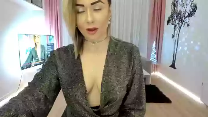 PaulaLaFemmeFatale_