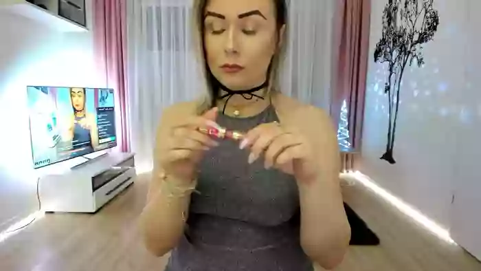 PaulaLaFemmeFatale_