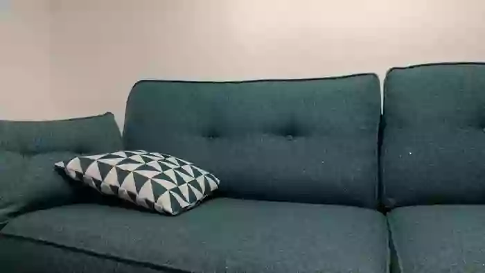 Hot_Red_Wife_
