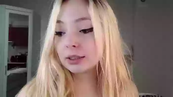 Molly_May_