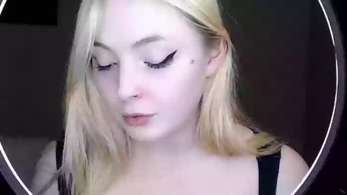 Molly_May_