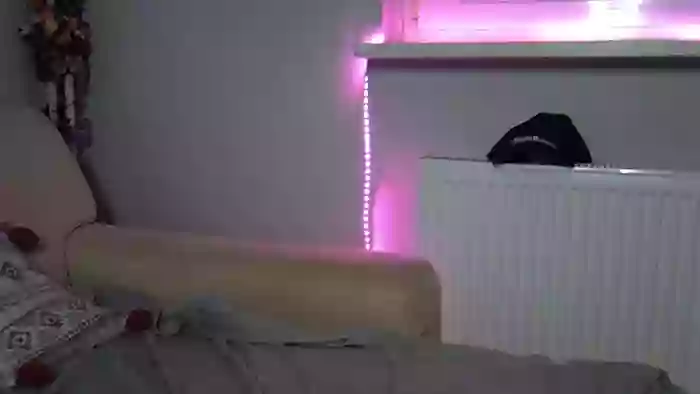 OliviaBayLive_