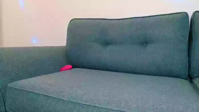Hot_Red_Wife_