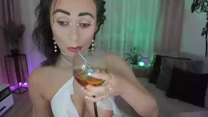 PaulaLaFemmeFatale