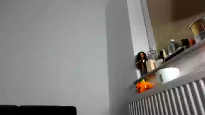 Qeen_Isabellaa