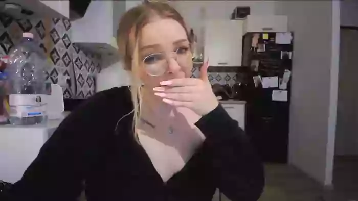 _Blondiebaby_