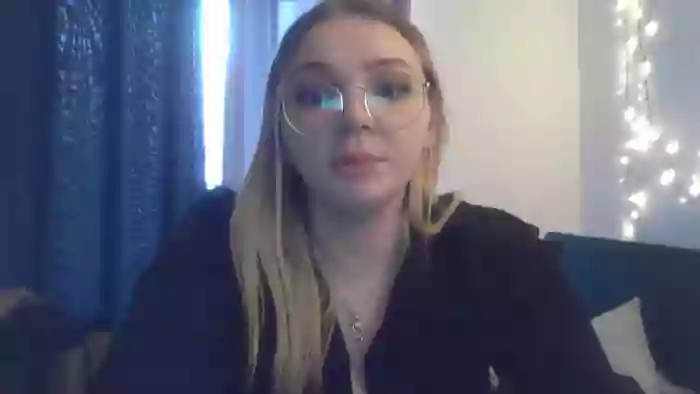 _Blondiebaby_