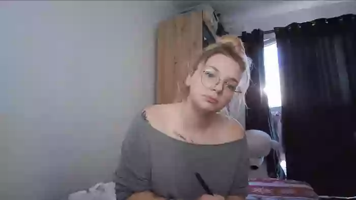 _Blondiebaby_
