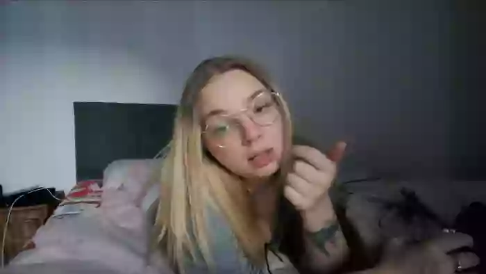 _Blondiebaby_