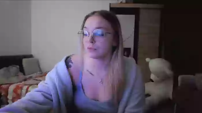 _Blondiebaby_