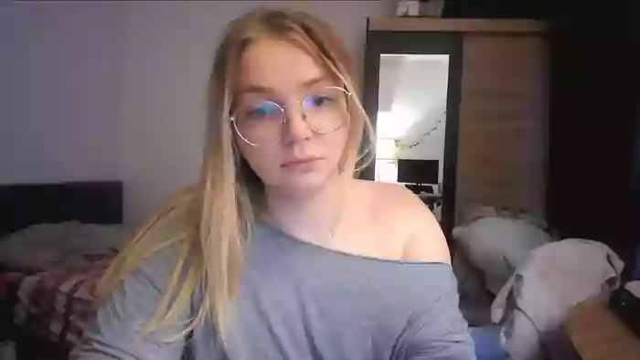 _Blondiebaby_