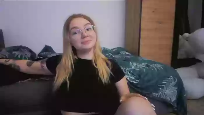 _Blondiebaby_