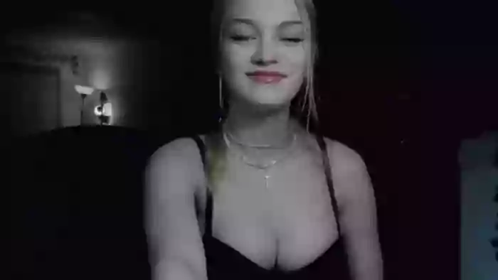 BabeAriel2002