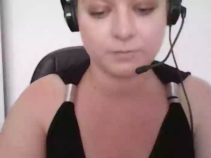 NaughtyWifeUK