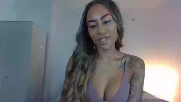 EbonyFoxxUK