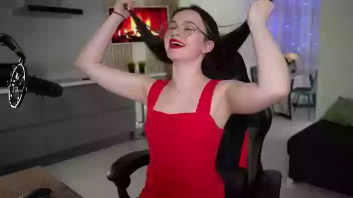 Foxymonica