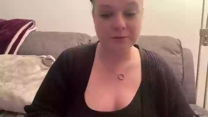 NaughtyWifeUK