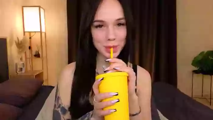 19-AmyFlyed