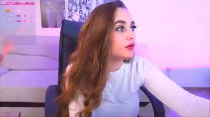 Mia__Shy