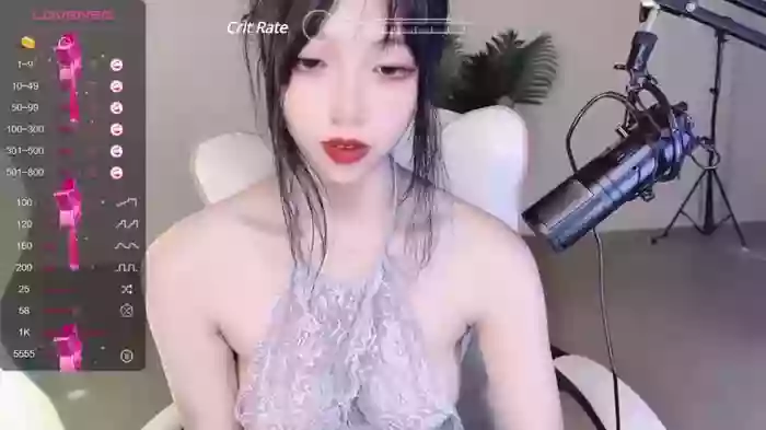 Qiu_Kiyomi