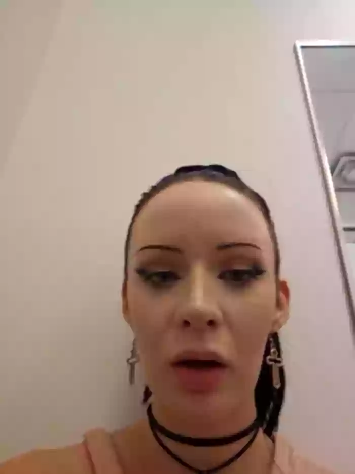 EVILYN