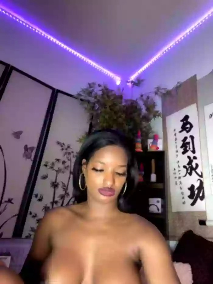 NicoleCocksXXX