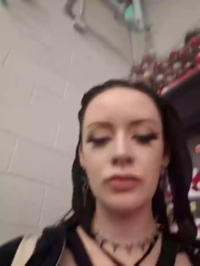 EVILYN