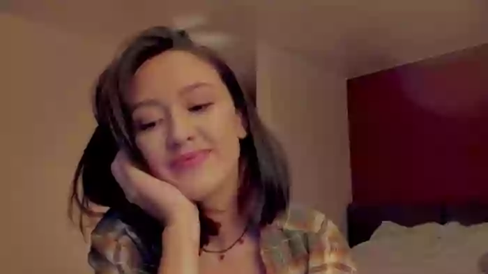 Alexa_Girl1