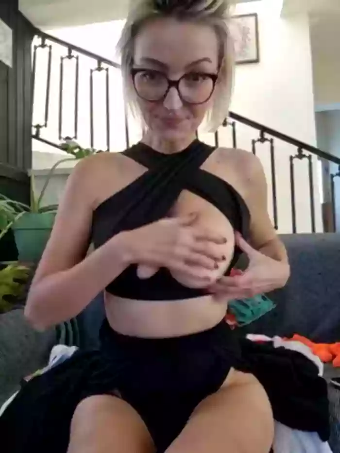 MissMialicious
