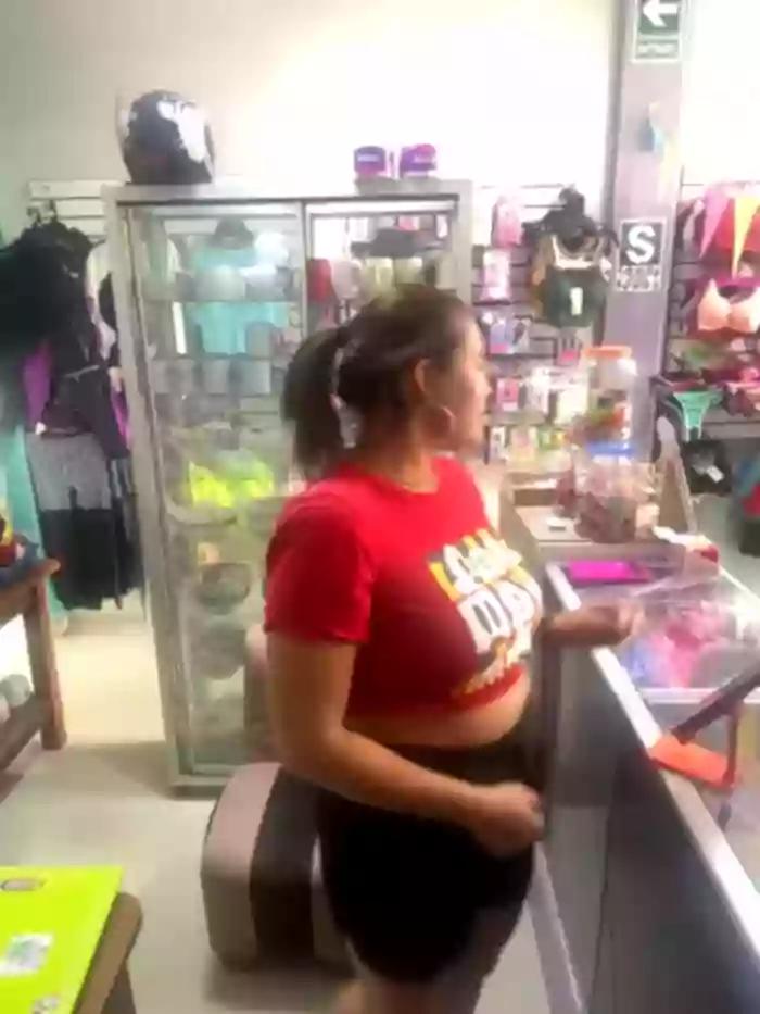 BUSTY-STORE-LAROSALIA1XXX