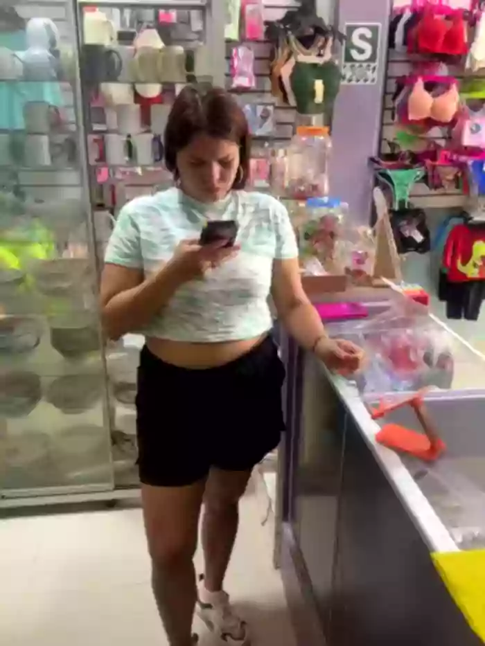 BUSTY-STORE-LAROSALIA1XXX